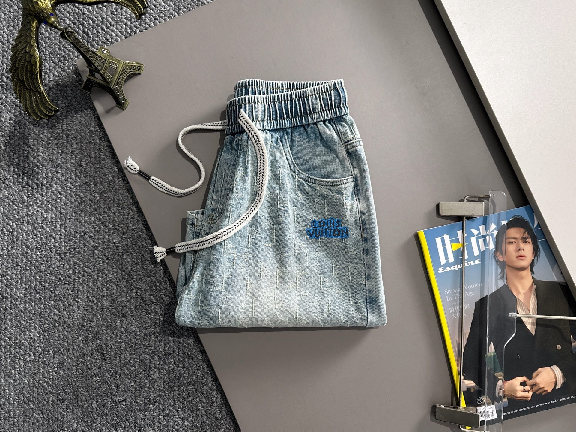 Louis Vuitton LV2026春夏新品牛仔裤牛仔短裤 采用进口客供日本Denim平纹棉质牛仔面料梭织生产