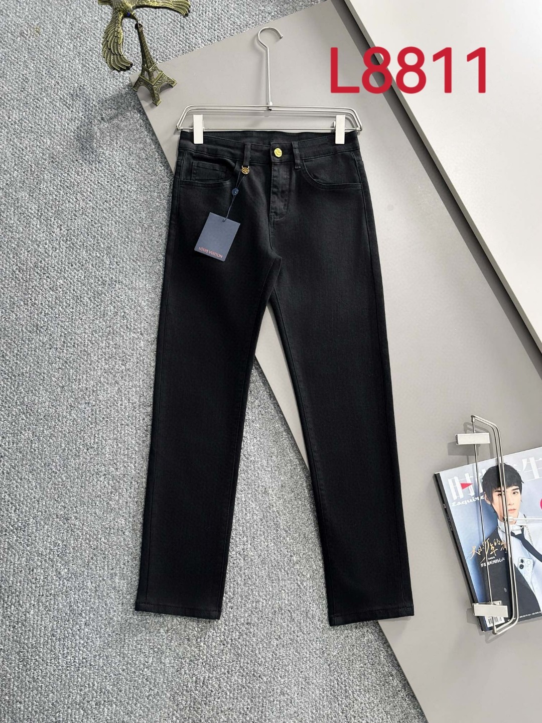 Louis Vuitton LV2025四季款修身牛仔裤长裤 采用进口客供日本Denim平纹棉质牛仔面料梭织生产
