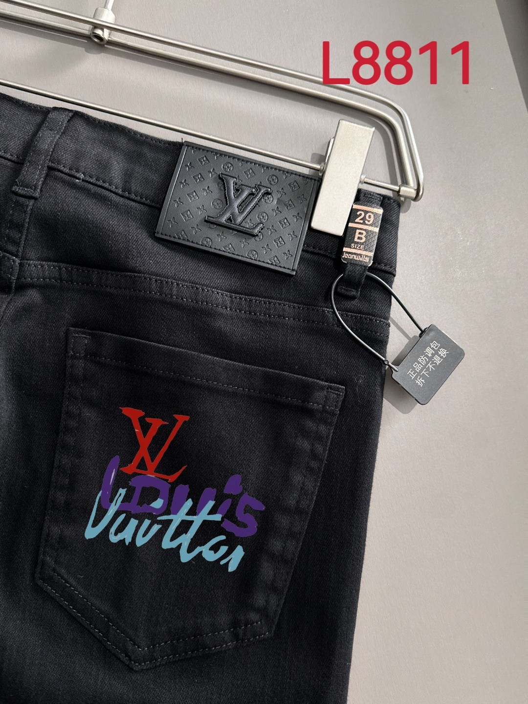 Louis Vuitton LV2025四季款修身牛仔裤长裤 采用进口客供日本Denim平纹棉质牛仔面料梭织生产