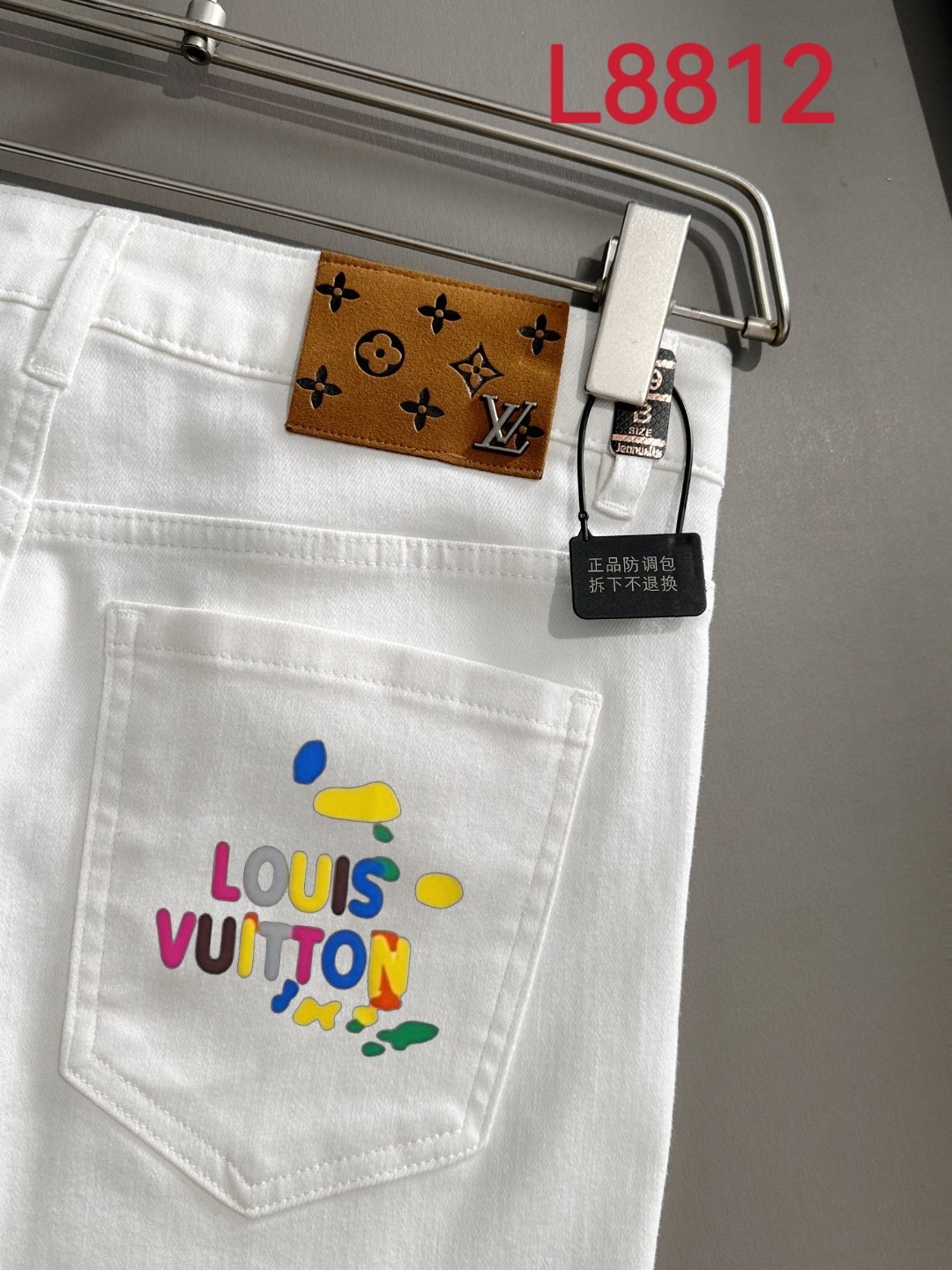Louis Vuitton LV2025四季款修身牛仔裤长裤 采用进口客供日本Denim平纹棉质牛仔面料梭织生产