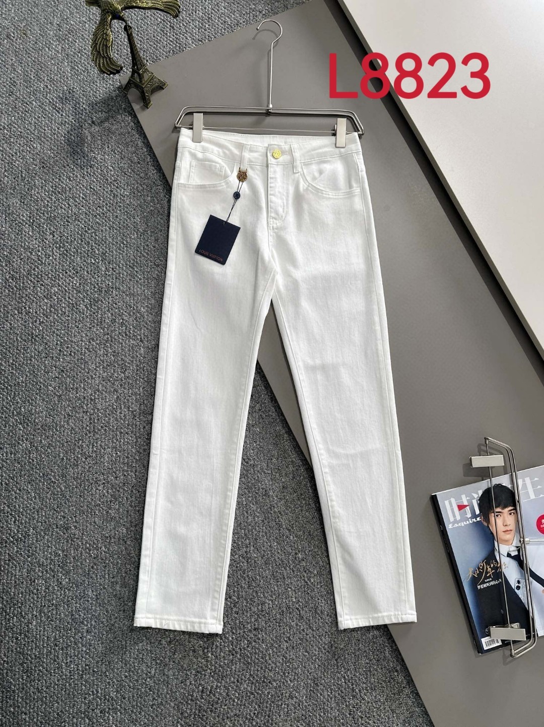 Louis Vuitton LV2025四季款修身牛仔裤长裤 采用进口客供日本Denim平纹棉质牛仔面料梭织生产
