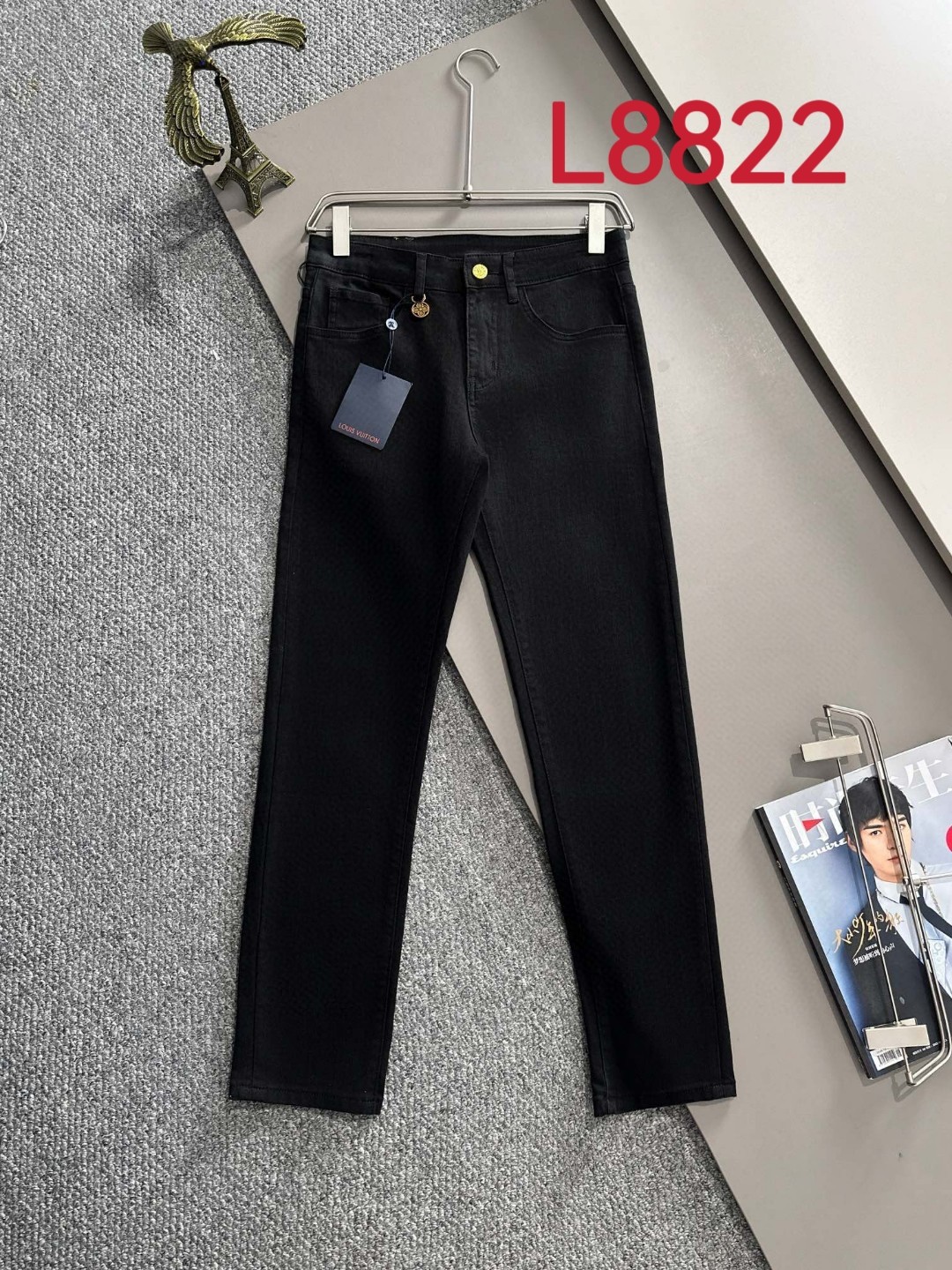 Louis Vuitton LV2025四季款修身牛仔裤长裤 采用进口客供日本Denim平纹棉质牛仔面料梭织生产