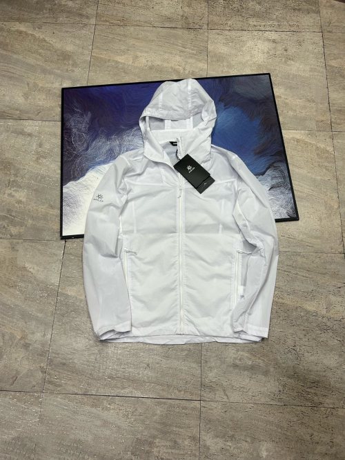 Kailas Ultralight Hooded Sun Protection Jacket - UPF 160+ White 1 Kailas Ultralight Hooded Sun Protection Jacket - UPF 160+ White