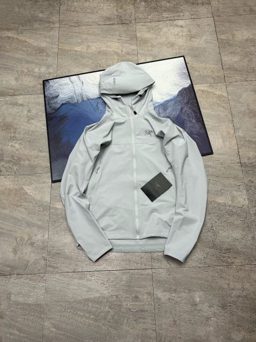 Arc'teryx Gamma Hoody: Windproof & Water-Resistant Jacket for Outdoor Adventures 1 Arc'teryx Gamma Hoody: Windproof & Water-Resistant Jacket for Outdoor Adventures