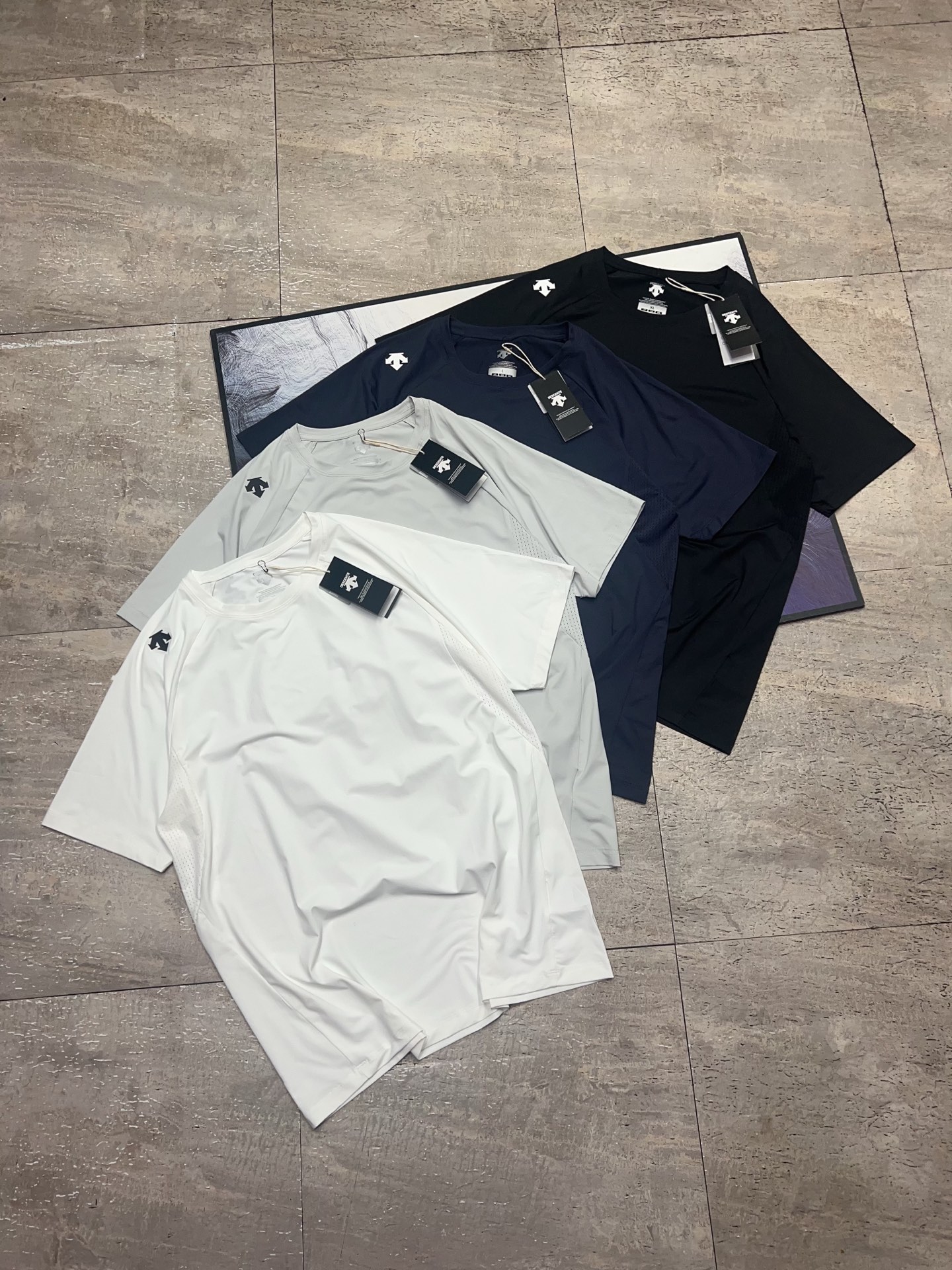 T-Shirt 02852