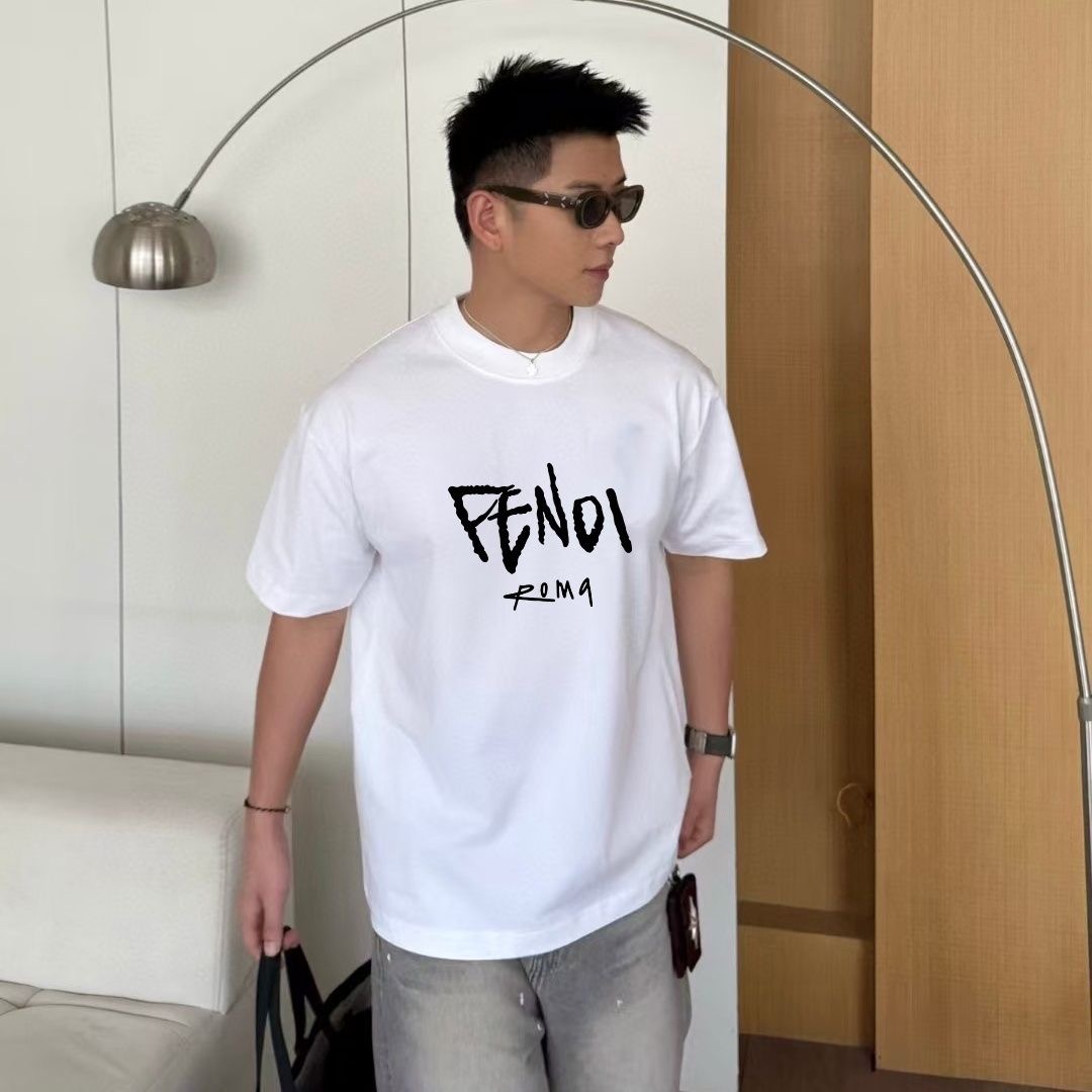 Fendi Roma Printed Crewneck T-Shirt - Lightweight Cotton, Relaxed Fit 3 i1751125653412 4107 0 9