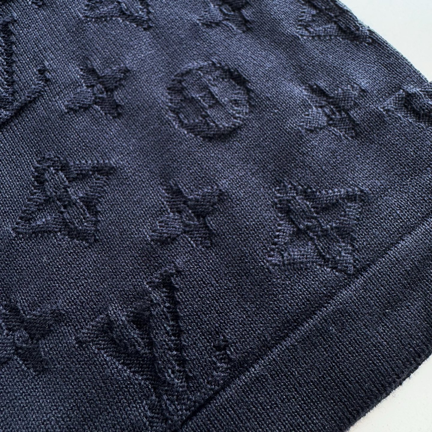 Louis Vuitton Men's Navy Crew Neck Short Sleeve T-Shirt Top Tee 8 i1746509032781 1513 0 7