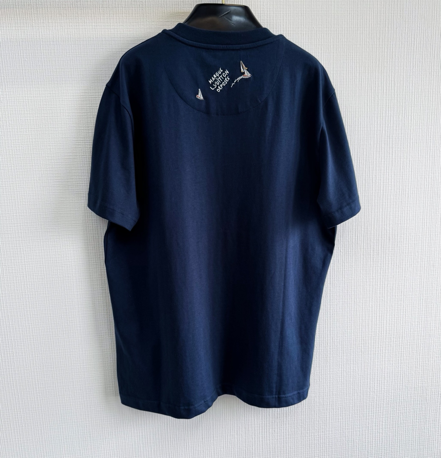 Louis Vuitton Navy Crew Neck T-Shirt with Bird LV Logo - Luxury Tee 4 i1746676386120 8741 0 2