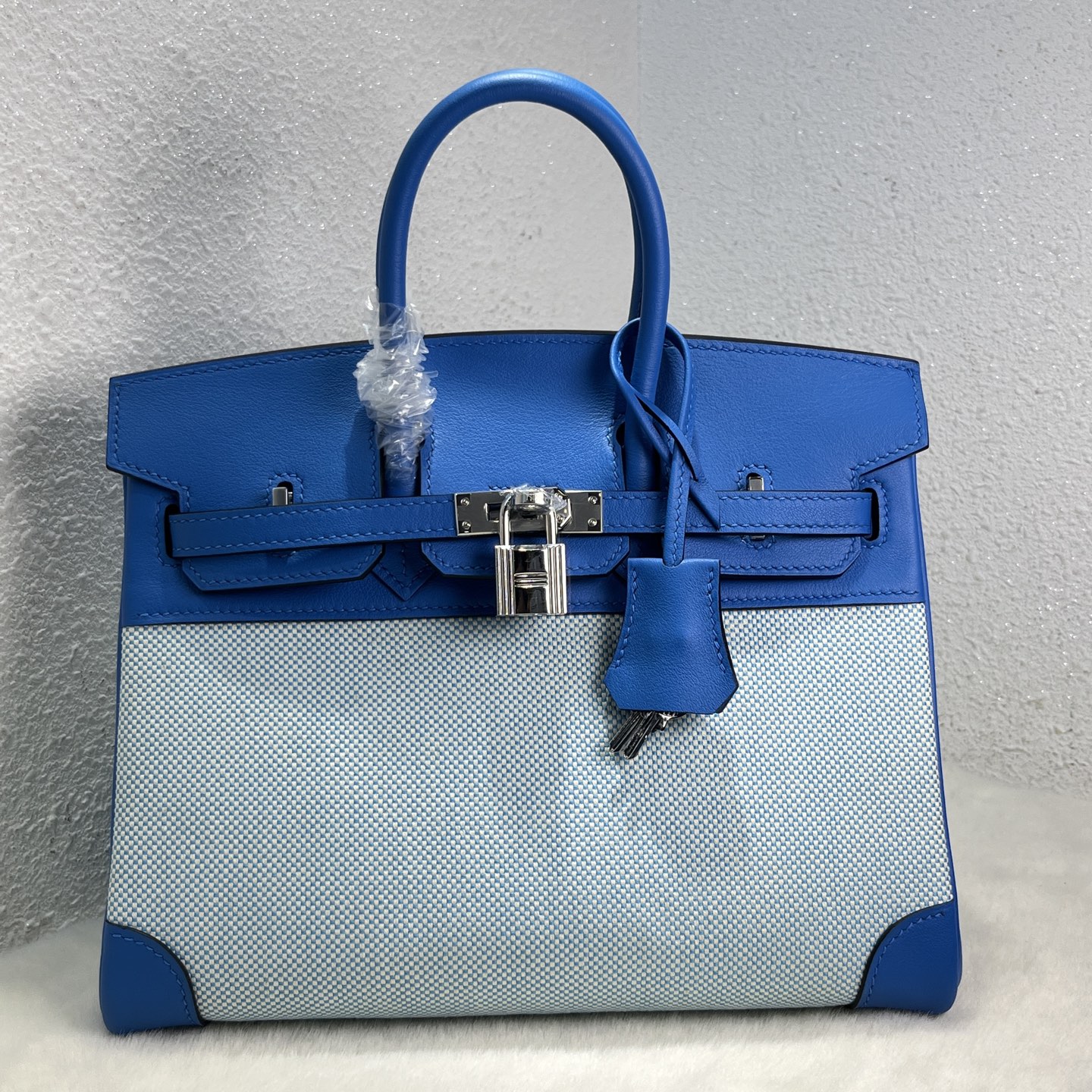 NO:699553,Birkin 25# French blue Swift/Viking canvas, waxed thread semi-hand sewing, hand-made copper nails, all-steel hardware, silver buckle, in stock, Hermes, hermes, stuart weitzman, Hermes,19860909Birkin 25#法国蓝 Swift/Viking帆布 蜡线半手缝 手打铜钉 全钢五金 银扣 现货,爱马仕,hermes,stuart weitzman,Hermes,,Bag