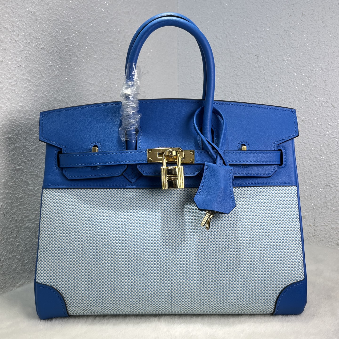 NO:699554,Birkin 25# French blue Swift/Viking canvas, waxed thread semi-hand sewing, hand-made copper nails, all-steel hardware, gold buckle, in stock, Hermes, hermes, stuart weitzman, Hermes,19860909Birkin 25#法国蓝 Swift/Viking帆布 蜡线半手缝 手打铜钉 全钢五金 金扣 现货,爱马仕,hermes,stuart weitzman,Hermes,,Bag