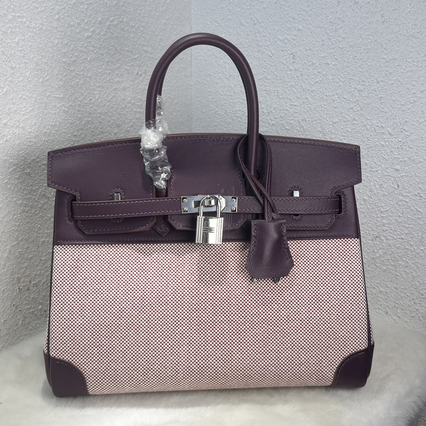 NO:699529,Birkin 25# grape purple Swift/Viking canvas, waxed thread semi-hand sewing, hand-made copper nails, all-steel hardware, silver buckle, in stock, Hermes, hermes, stuart weitzman, Hermes,19860909Birkin 25#葡萄紫 Swift/Viking帆布 蜡线半手缝 手打铜钉 全钢五金 银扣 现货,爱马仕,hermes,stuart weitzman,Hermes,,Bag