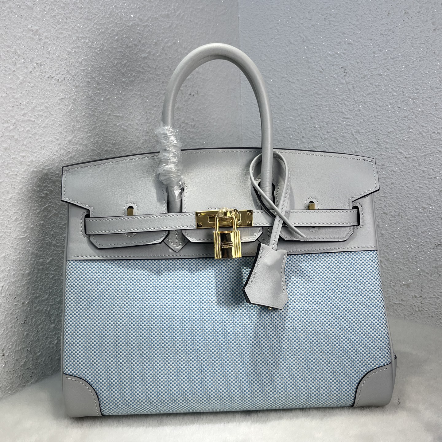 NO:699523,Birkin 25# Holy Grail Blue Swift/Viking canvas, waxed thread semi-hand sewing, hand-made copper nails, all-steel hardware, gold buckle, in stock, Hermes, hermes, stuart weitzman, Hermes,19860909Birkin 25#圣杯蓝 Swift/Viking帆布 蜡线半手缝 手打铜钉 全钢五金 金扣 现货,爱马仕,hermes,stuart weitzman,Hermes,,Bag