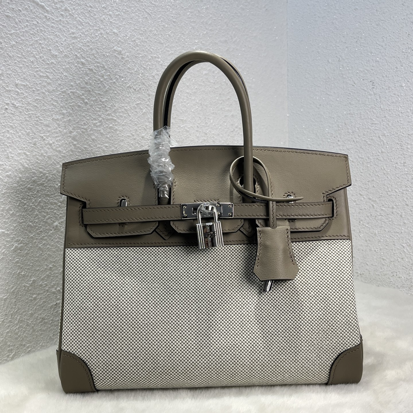 NO:699513,Birkin 25# asphalt gray Swift/Viking canvas, waxed thread semi-hand sewing, hand-made copper nails, all-steel hardware, silver buckle, in stock, Hermes, hermes, stuart weitzman, Hermes,19860909Birkin 25#沥青灰 Swift/Viking帆布 蜡线半手缝 手打铜钉 全钢五金 银扣 现货,爱马仕,hermes,stuart weitzman,Hermes,,Bag