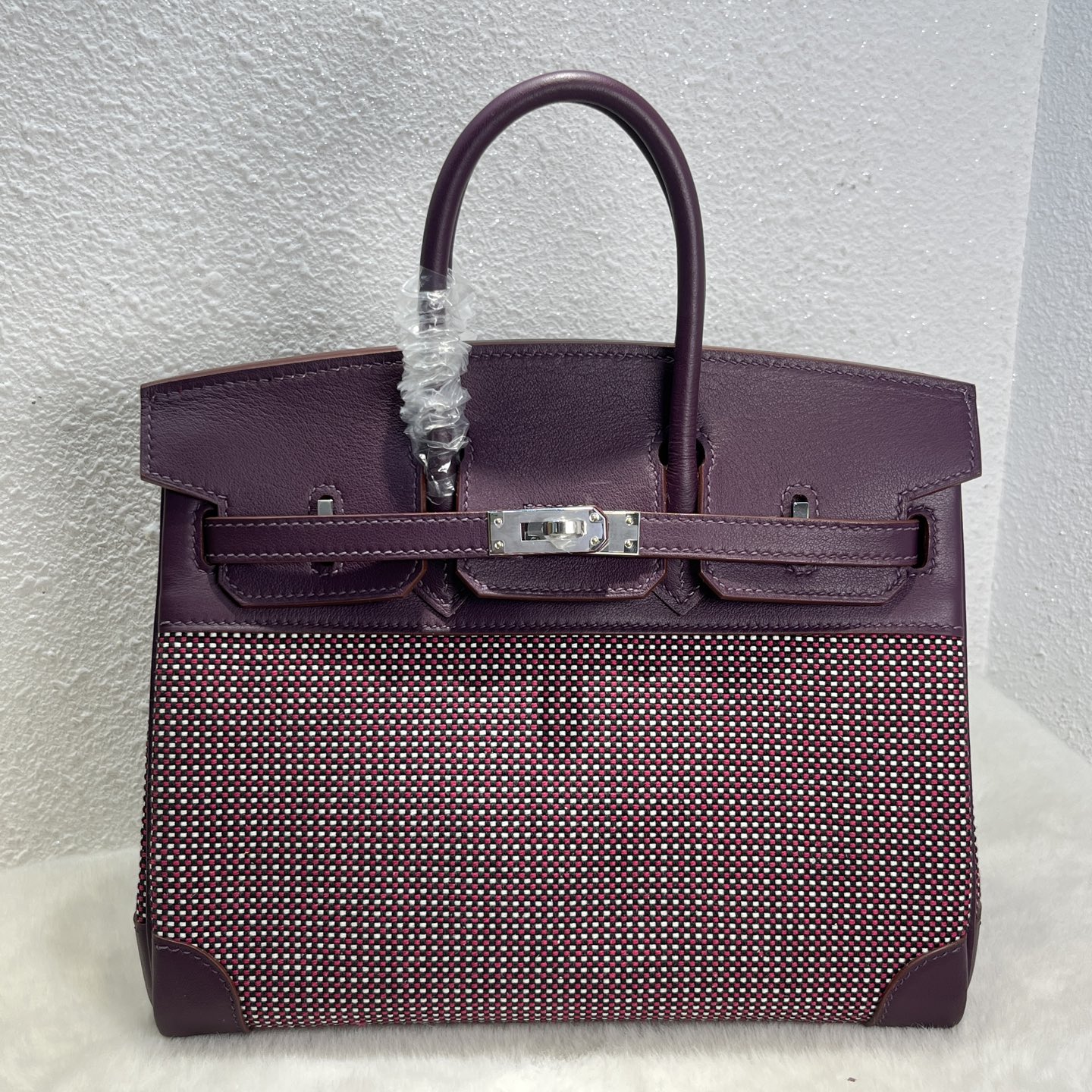 NO:699039,New Birkin second-hand bag 25cm imported Swift leather with waffle canvas [grape purple] silver buckle hand-nailed limited edition counter synchronization hand-waxed sewing pure steel hardware in stock, Hermes, hermes, stuart weitzman, Hermes,19860909新品 Birkin 中古包 25cm 进口Swift皮拼华夫格帆布【葡萄紫】银扣 手工钉 限量版 专柜同步 手工蜡线缝制 纯钢五金 现货,爱马仕,hermes,stuart weitzman,Hermes,,Bag