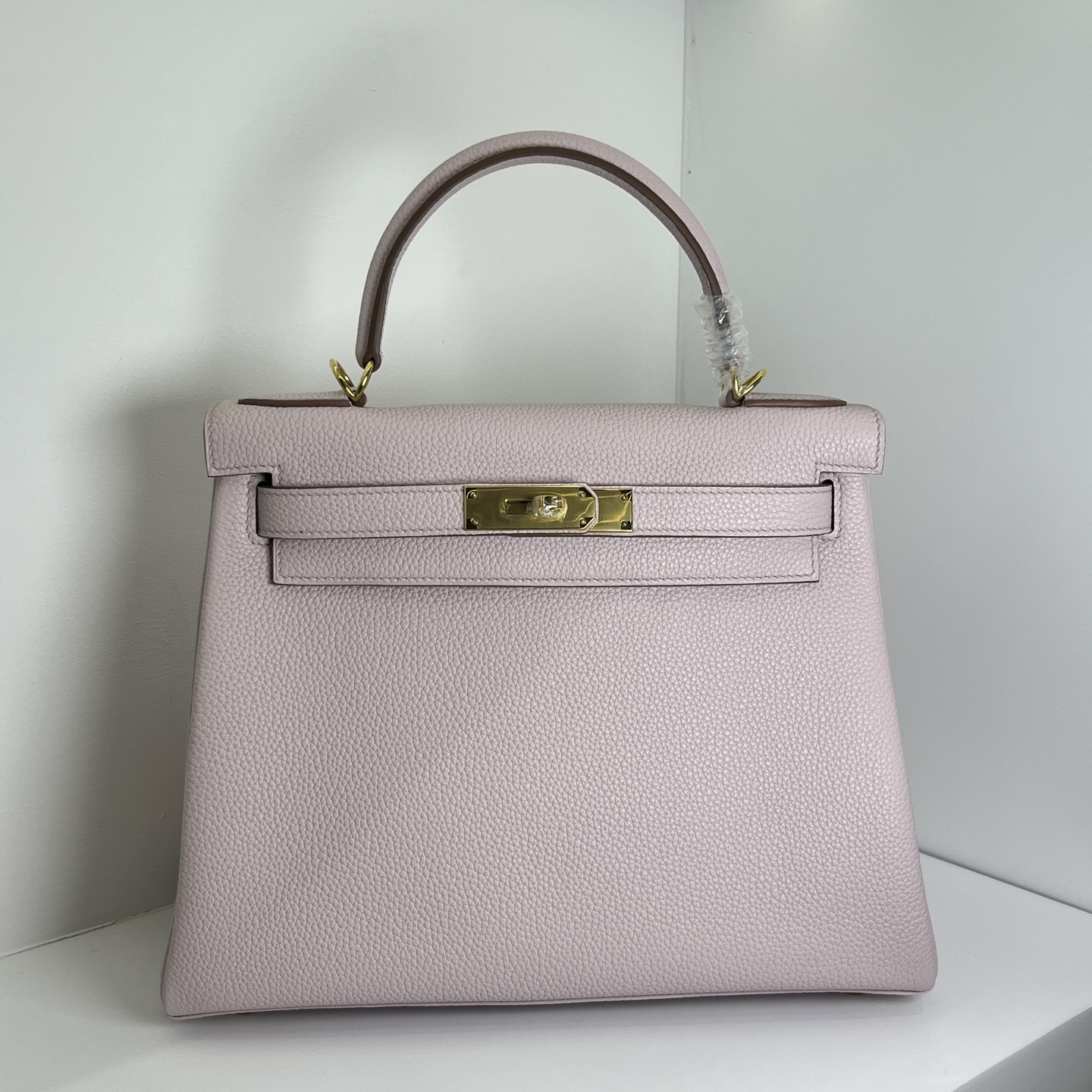 NO:699666,Kelly Kelly 25/28cm original imported Togo leather [dream pink and purple] gold buckle counter synchronization handmade wax thread sewing pure steel hardware in stock, Hermes, Hermes,19860909Kelly 凯莉 25/28cm 原厂进口Togo皮【梦幻粉紫】金扣 专柜同步 手工蜡线缝制 纯钢五金 现货,爱马仕,hermes,Hermes,,Bag