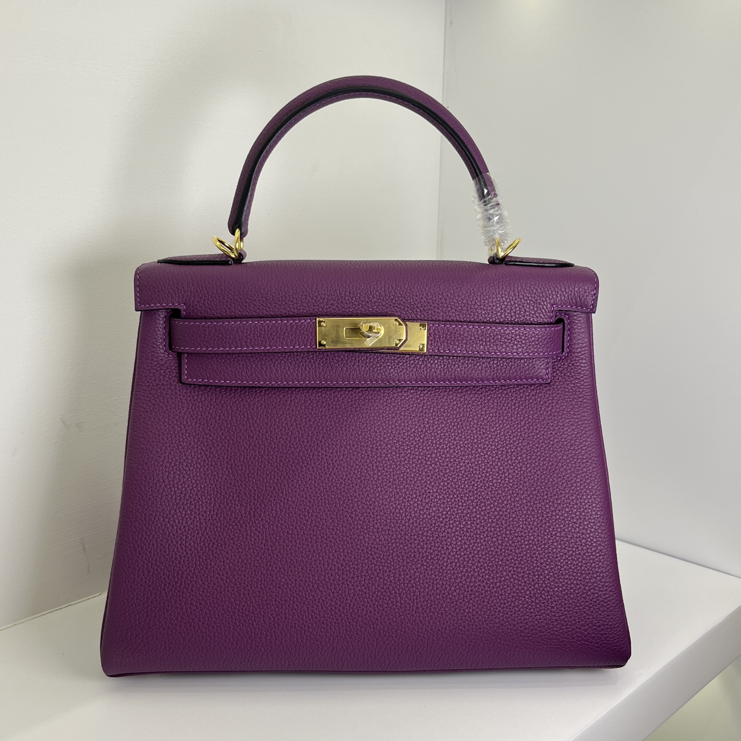 NO:699679,Kelly Kelly 25/28cm original imported Togo leather [sea anemone purple] gold buckle counter synchronization handmade wax thread sewing pure steel hardware in stock, Hermes, Hermes,19860909Kelly 凯莉 25/28cm 原厂进口Togo皮【海葵紫】金扣 专柜同步 手工蜡线缝制 纯钢五金 现货,爱马仕,hermes,Hermes,,Bag