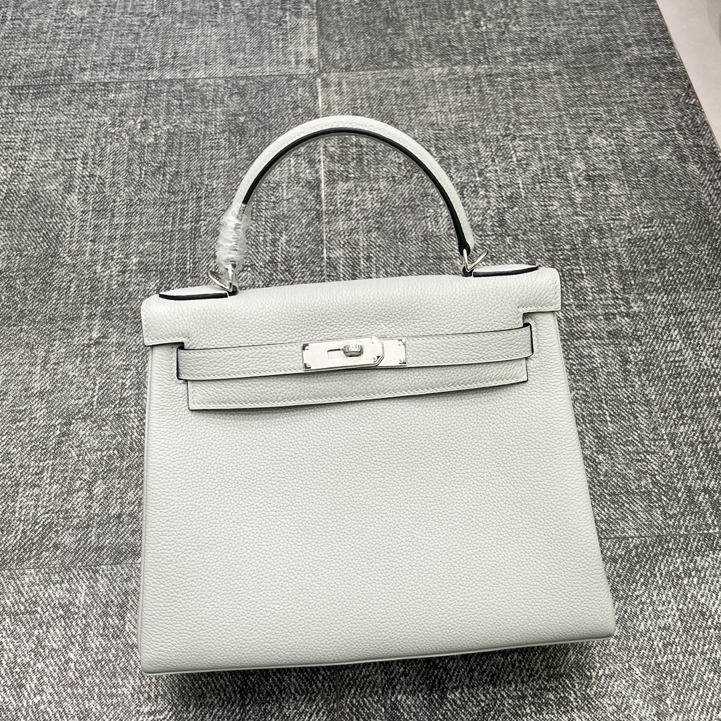 NO:699653,Kelly Kelly 25/28cm Original imported Togo leather [Holy Grail Blue] silver buckle, counter synchronization, handmade wax thread sewing, pure steel hardware, in stock, Hermes, Hermes,19860909Kelly 凯莉 25/28cm 原厂进口Togo皮【圣杯蓝】银扣 专柜同步 手工蜡线缝制 纯钢五金 现货,爱马仕,hermes,Hermes,,Bag