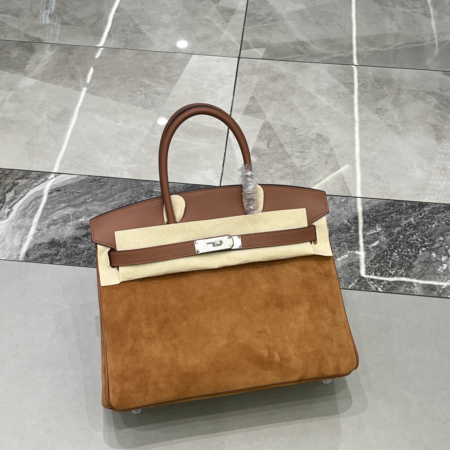 NO:700449,Birkin 30# golden brown silver buckle Swift / suede, goatskin lining, waxed thread semi-hand sewing, hand-made copper nails, all-steel hardware, in stock, Hermes, hermes, stuart weitzman, sheepskin, chamois leather, Hermes,19860909Birkin 30#金棕色银扣 Swift /麂皮 内里山羊皮 蜡线半手缝 手打铜钉 全钢五金 现货,爱马仕,hermes,stuart weitzman,sheepskin,chamois leather,Hermes,,Bag