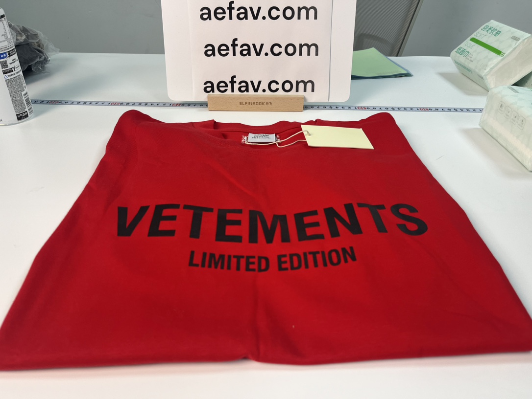 Vetements T-shirt