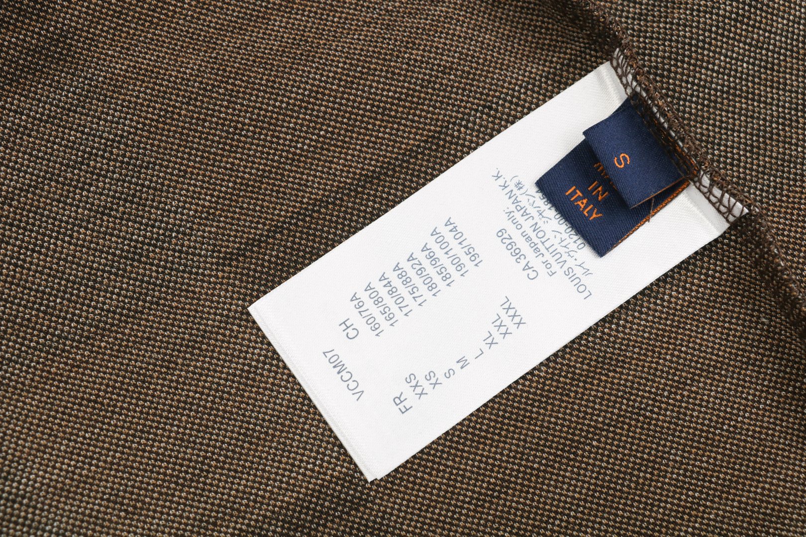 1v 25ss 多色棋盘格格子短袖-Chinese UA Cheap High Quatity Brand Clothes Bags handbags Sneakers wholesale wholesaler seller from China Factory suppliers Fashion Clothing Shoes best Quality Beautiful Price 1v 25ss 多色棋盘格格子短袖