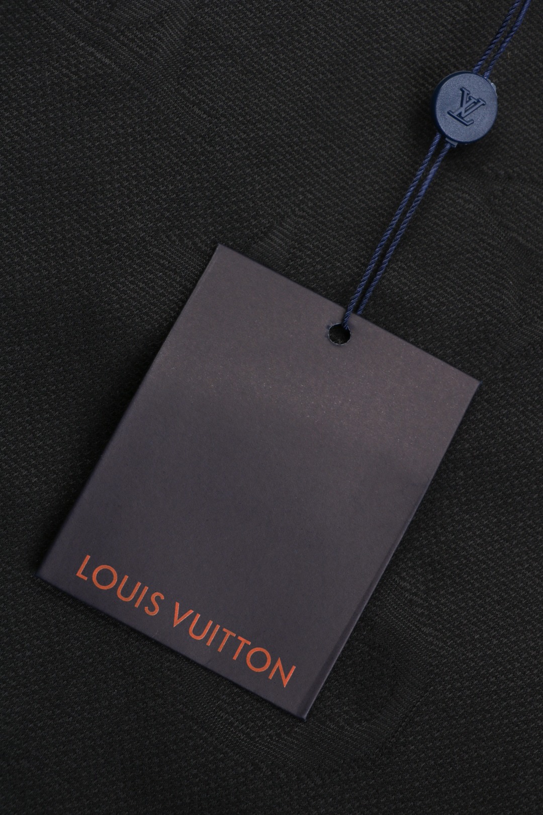 1v 24ss 暗纹三花压花短裤