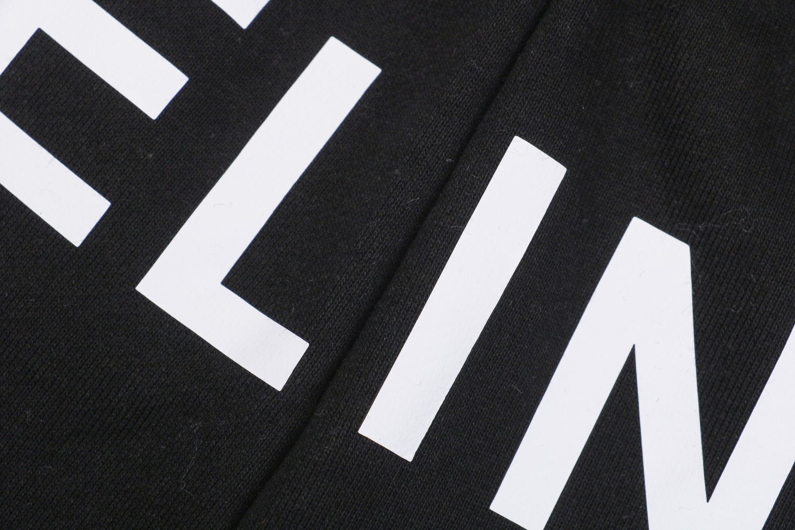 Cèline/赛琳 25ss CL字母印花短裤