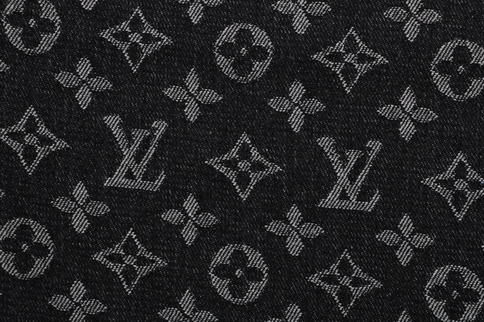 1v 25ss 满印老花丹宁牛仔短裤