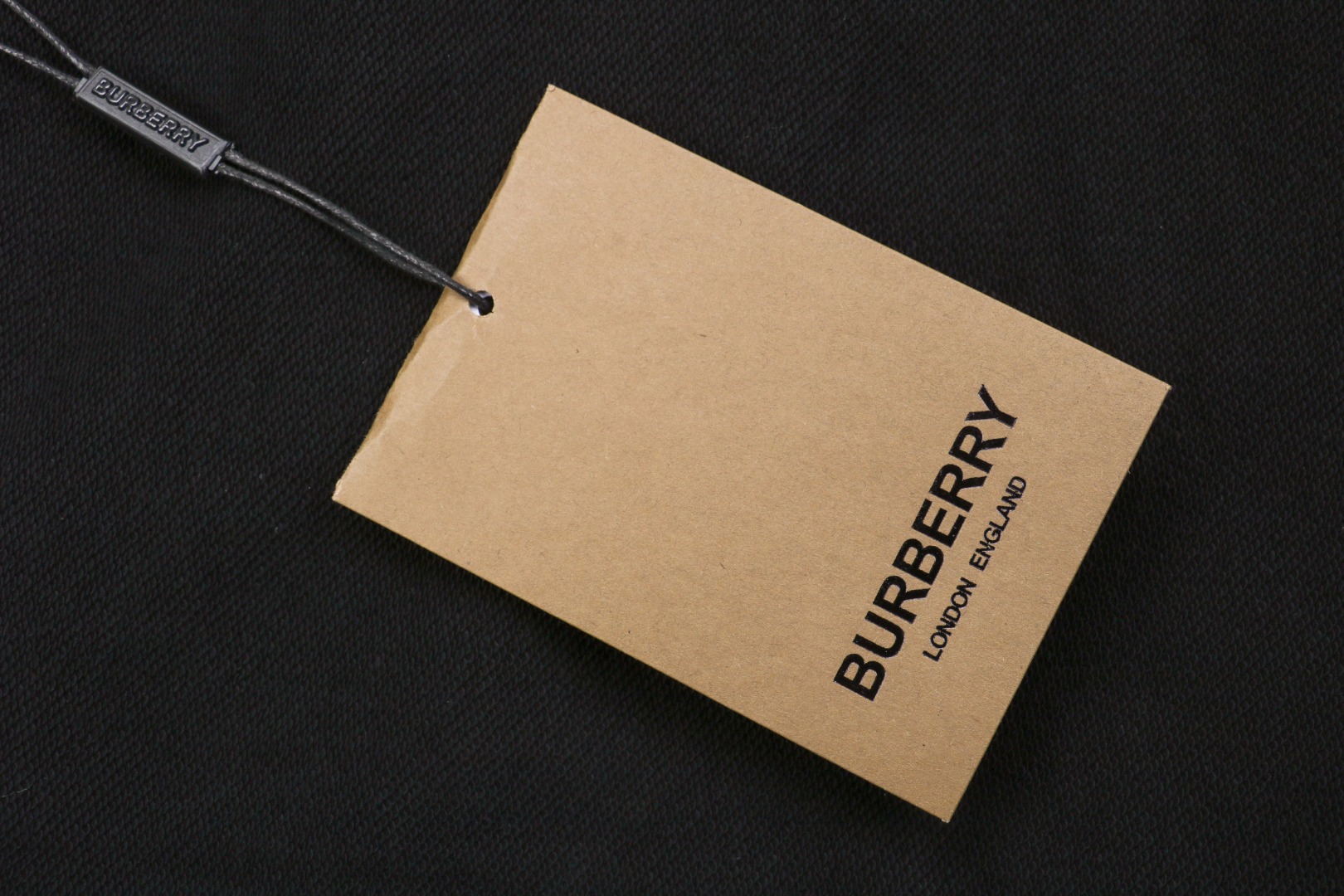 Burberry/博柏利 25ss BT字母压胶印花短裤