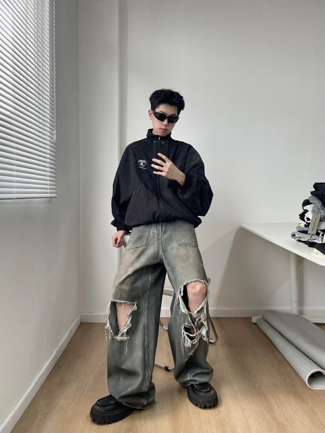 Balenciaga / 巴黎世家 25Fw 
兰博基尼梭织套装 上身咨询图ℹ️