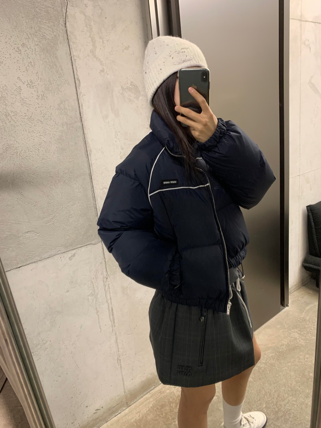 Miu Miu 25Fw Miu小标捆条短款羽绒服
上身效果#