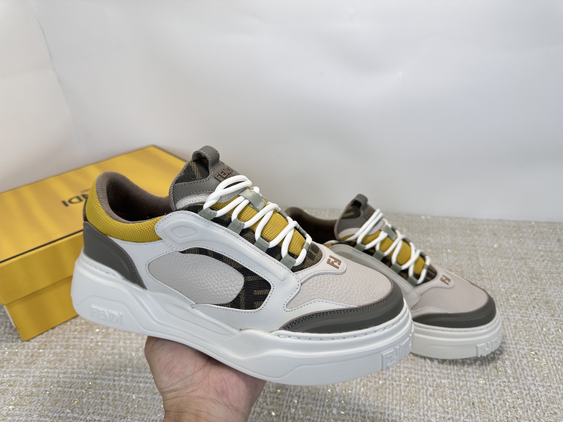Fendi Style Leather Men's Shoes style reference detail image 4 from source 781826