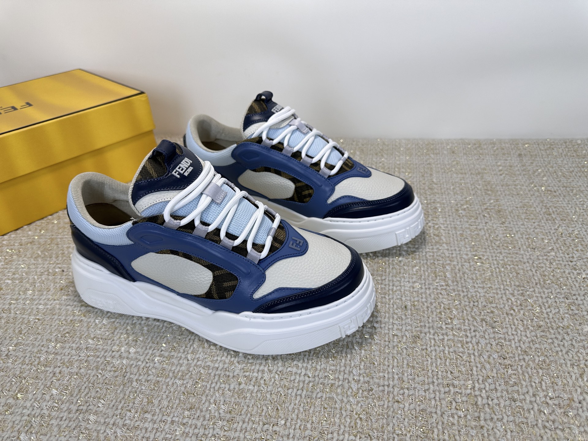 Fendi Style Leather Men's Shoes style reference detail image 3 from source 781825