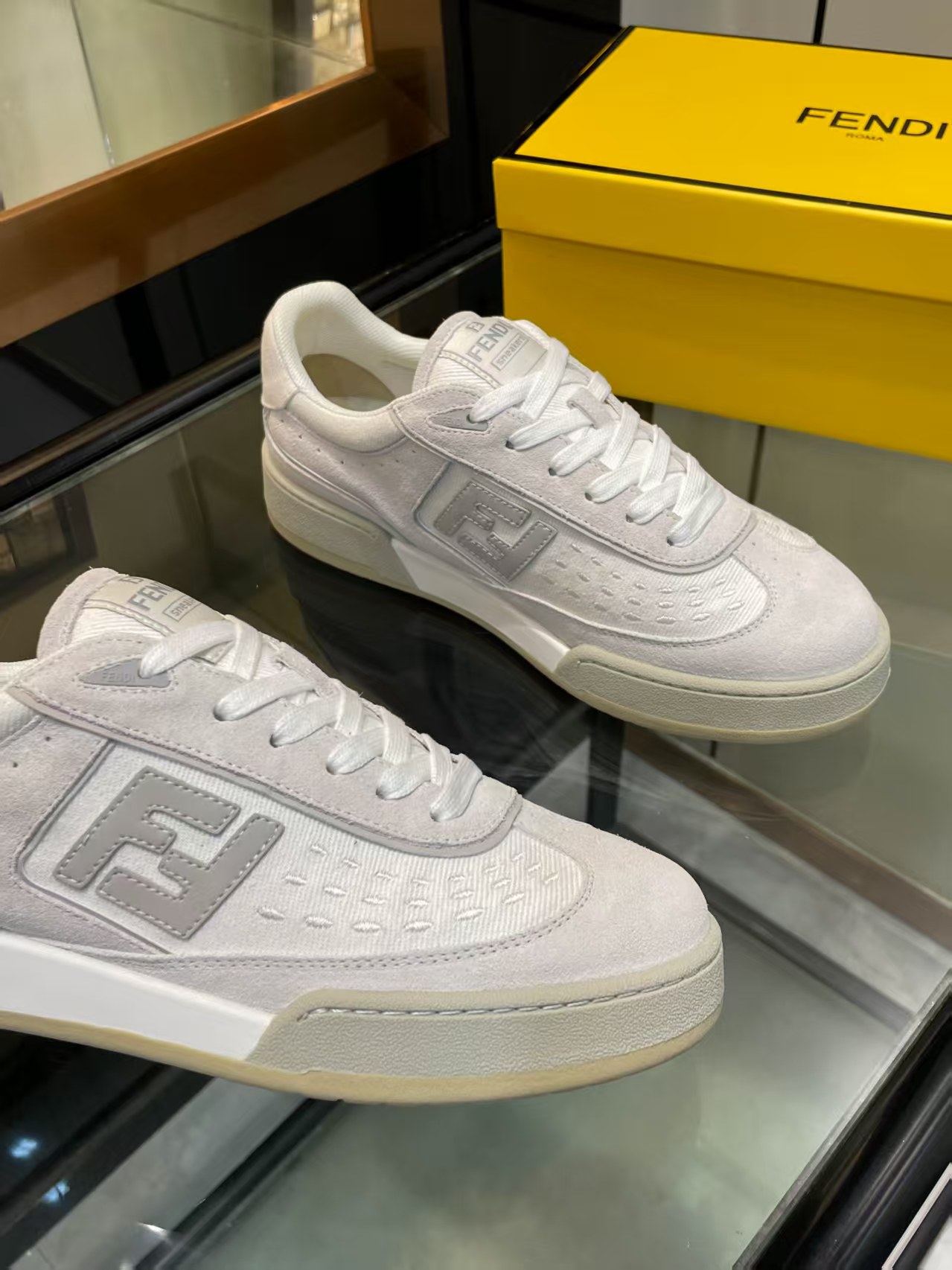 Fendi Match Sneakers - Designer Couple's Casual Sports Shoes - New 2025 Collection 11 Fendi Match Sneakers - Designer Couple's Casual Sports Shoes - New 2025 Collection