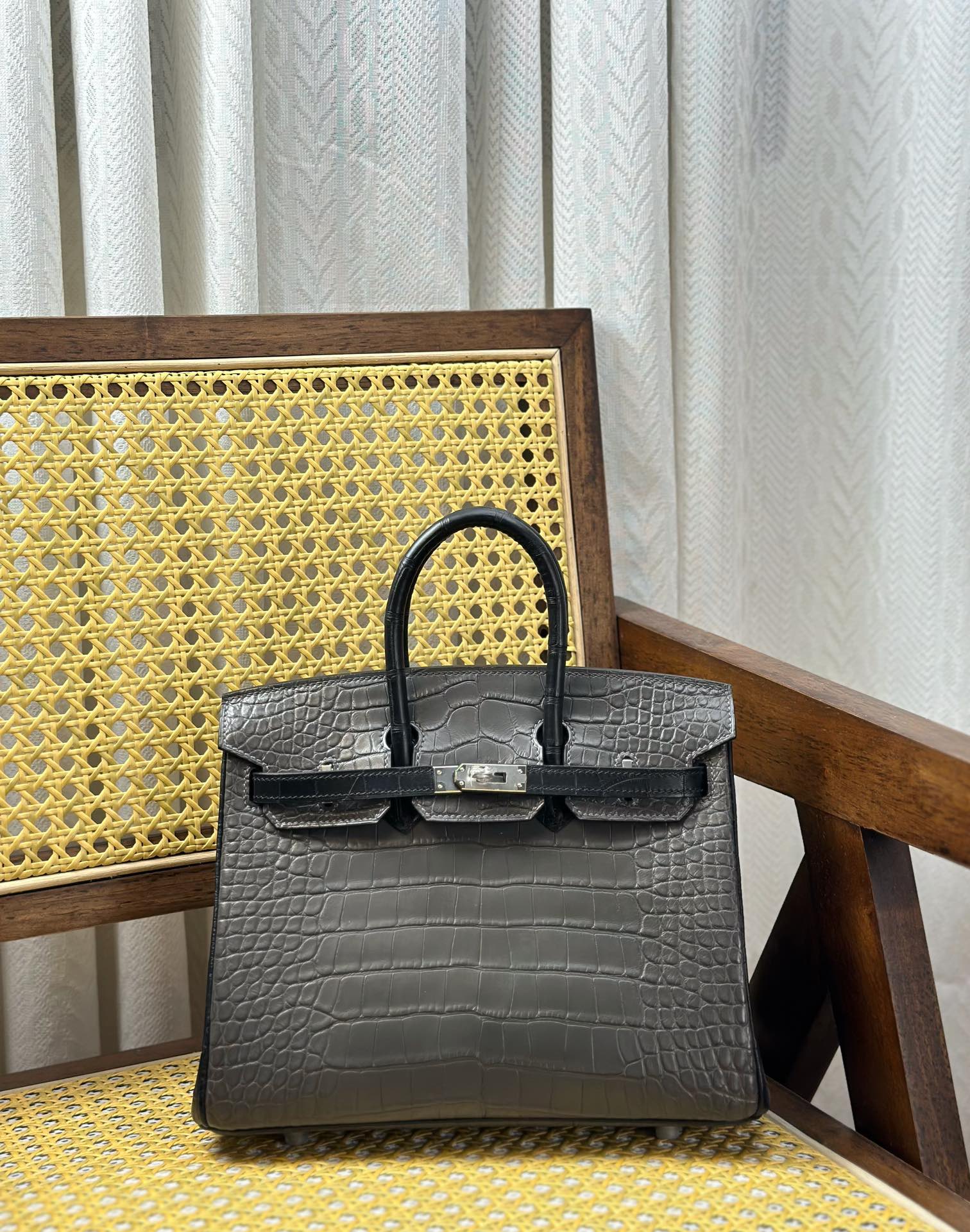 Hermès Birkin 25cm Imported American crocodile skin