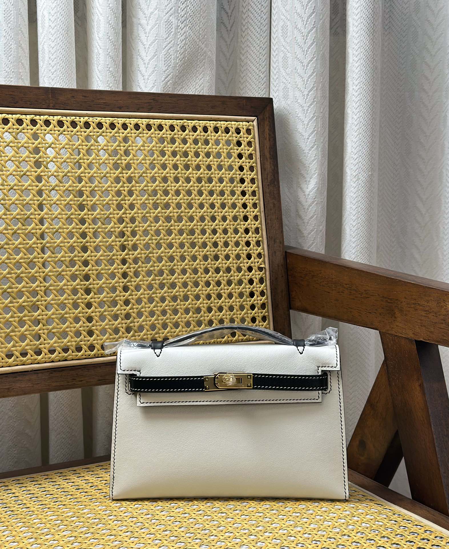 Hermès Customer orderKelly /mini First generation swift leather black and white