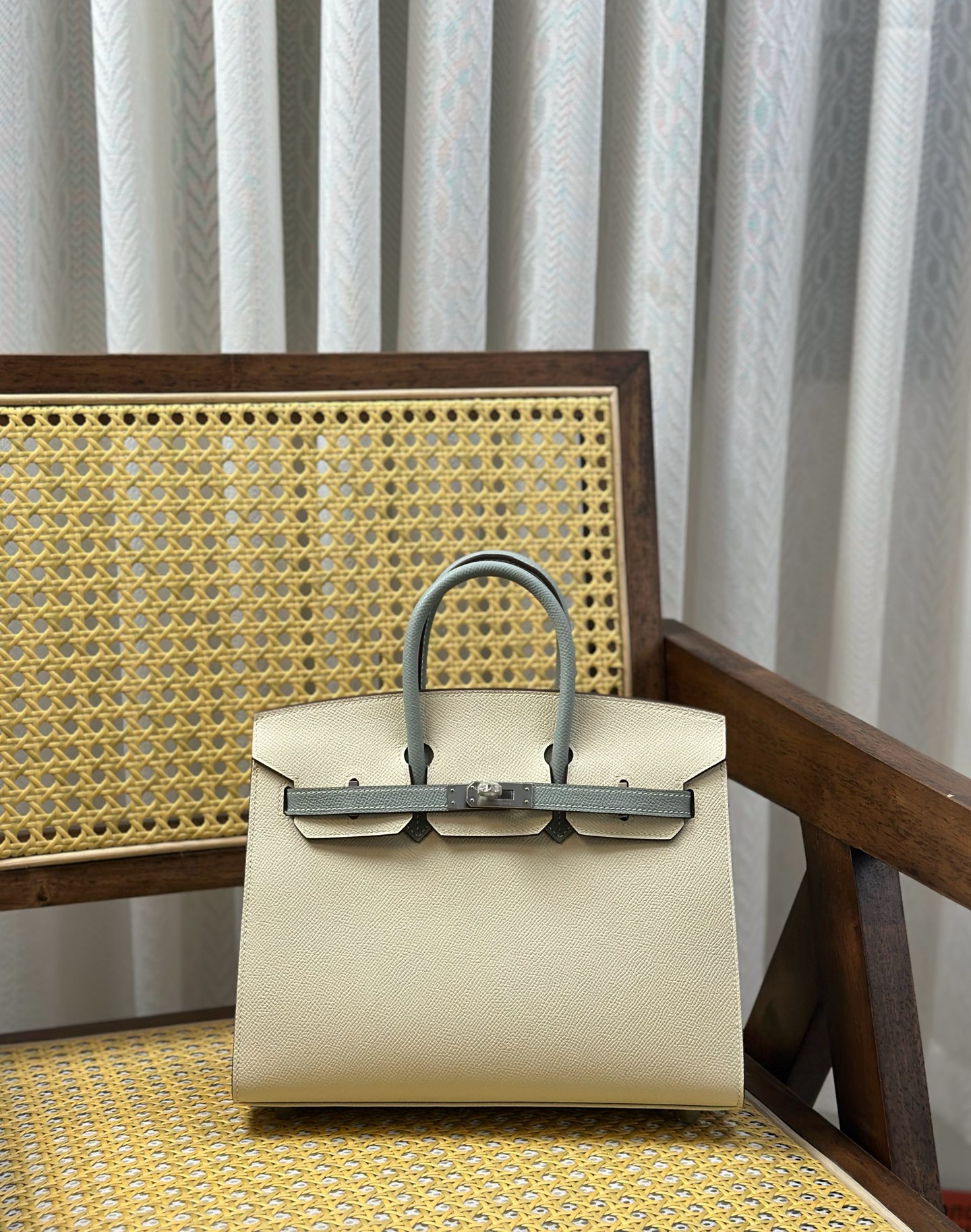 Hermès Hermes Birkin/25cm milkshake white and glacier blue advanced full-hand customization