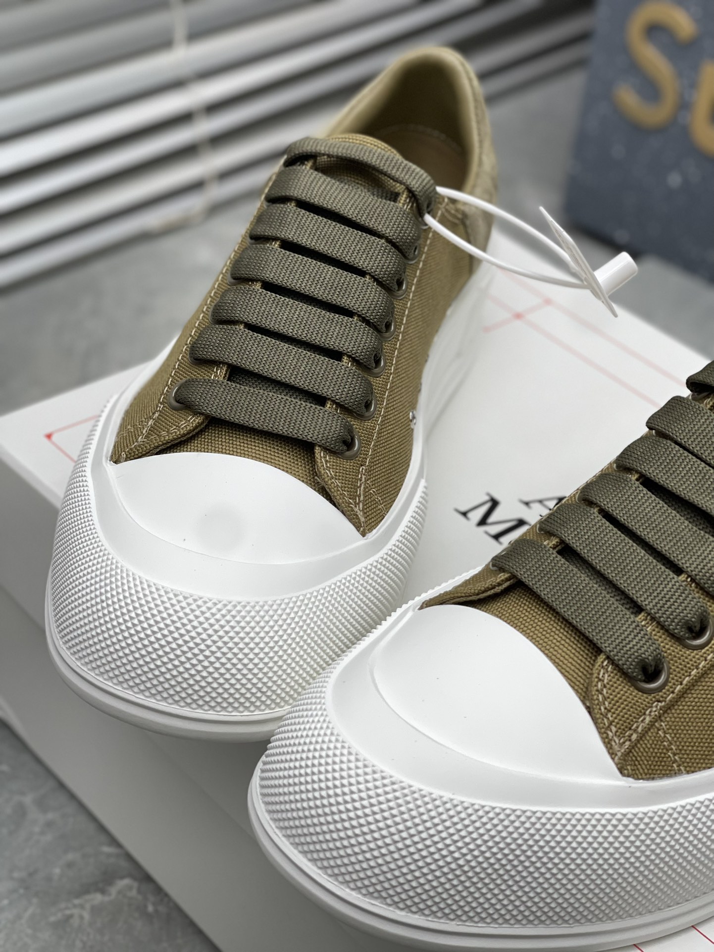 Alexander McQueen Women's Shoes ¥ Fully Upgraded — photo 6