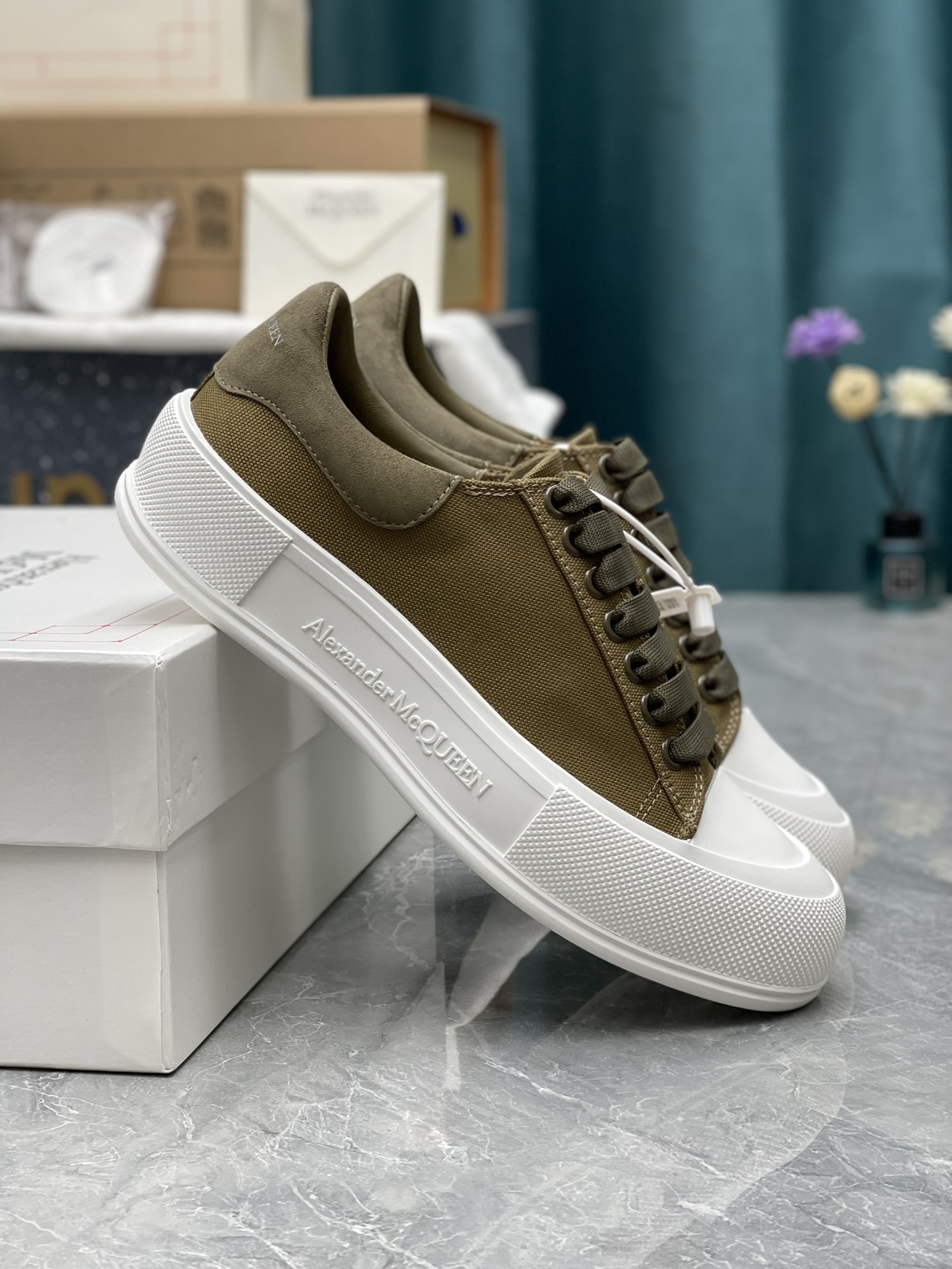 Alexander McQueen Women's Shoes ¥ Fully Upgraded — photo 5