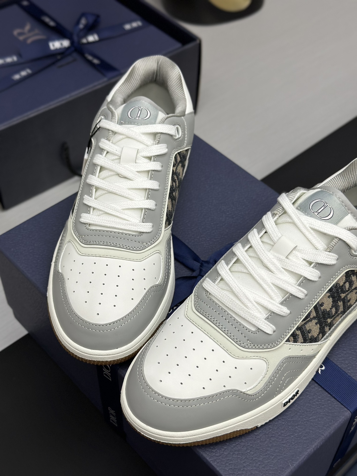 Dior women's shoes ?? ） ， -Dior B27 replica — photo 6