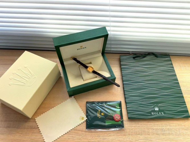 Elegant Rolex Ladies Watch with Leather Strap - Perfect for Any Occasion 1 Elegant Rolex Ladies Watch with Leather Strap - Perfect for Any Occasion