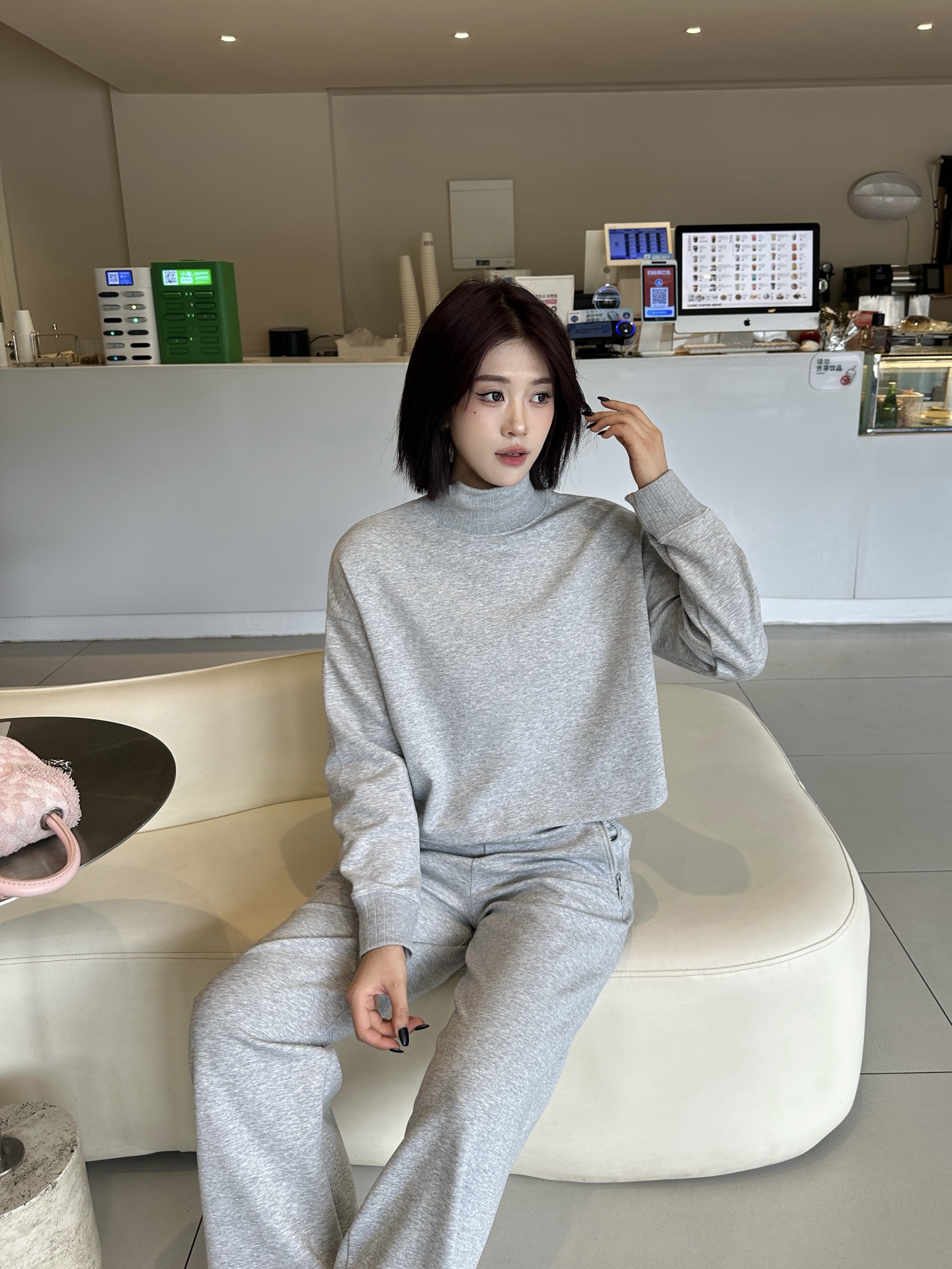 Alo Long sleeve ALO yoga
