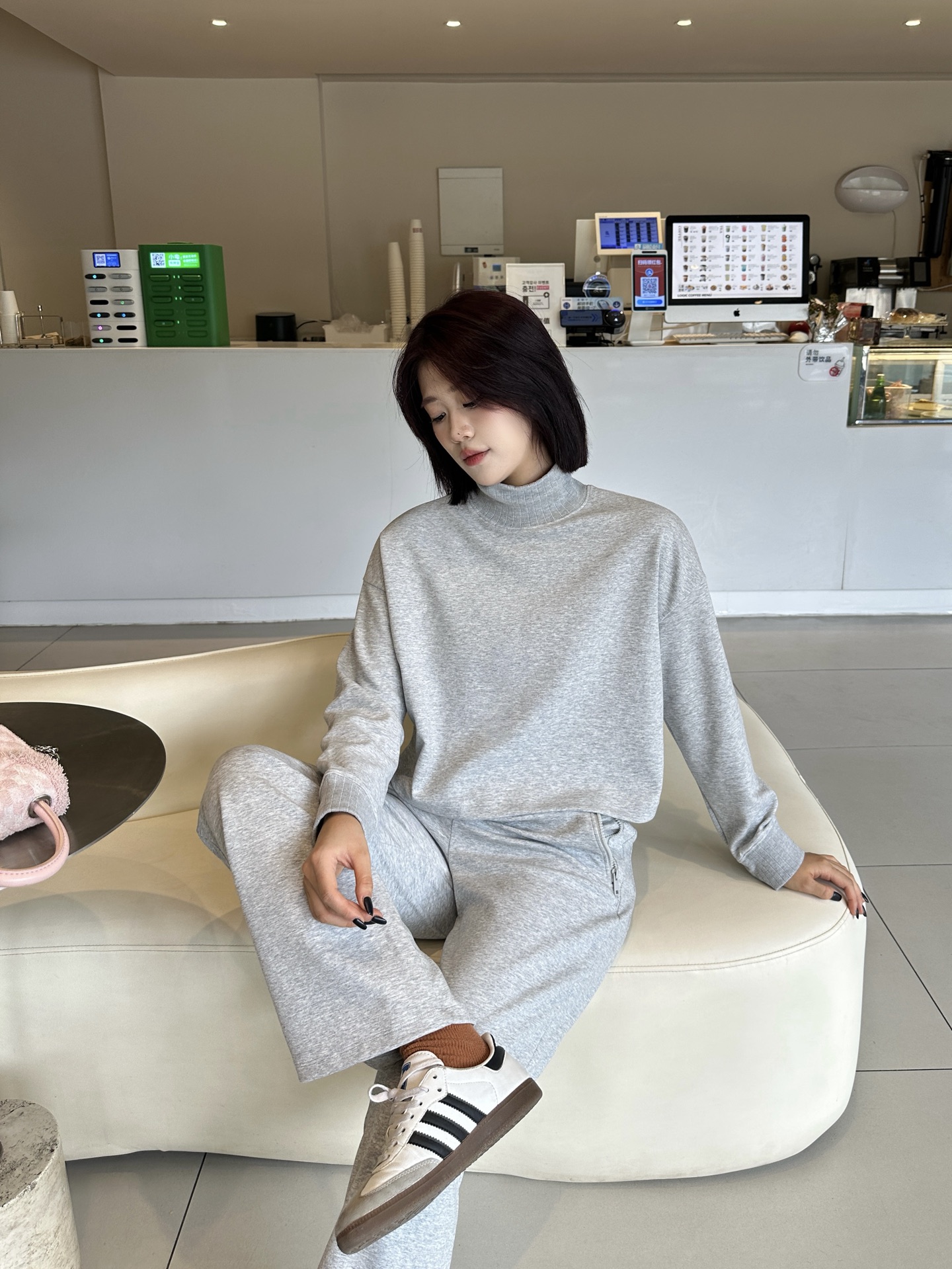 Alo Long sleeve ALO yoga