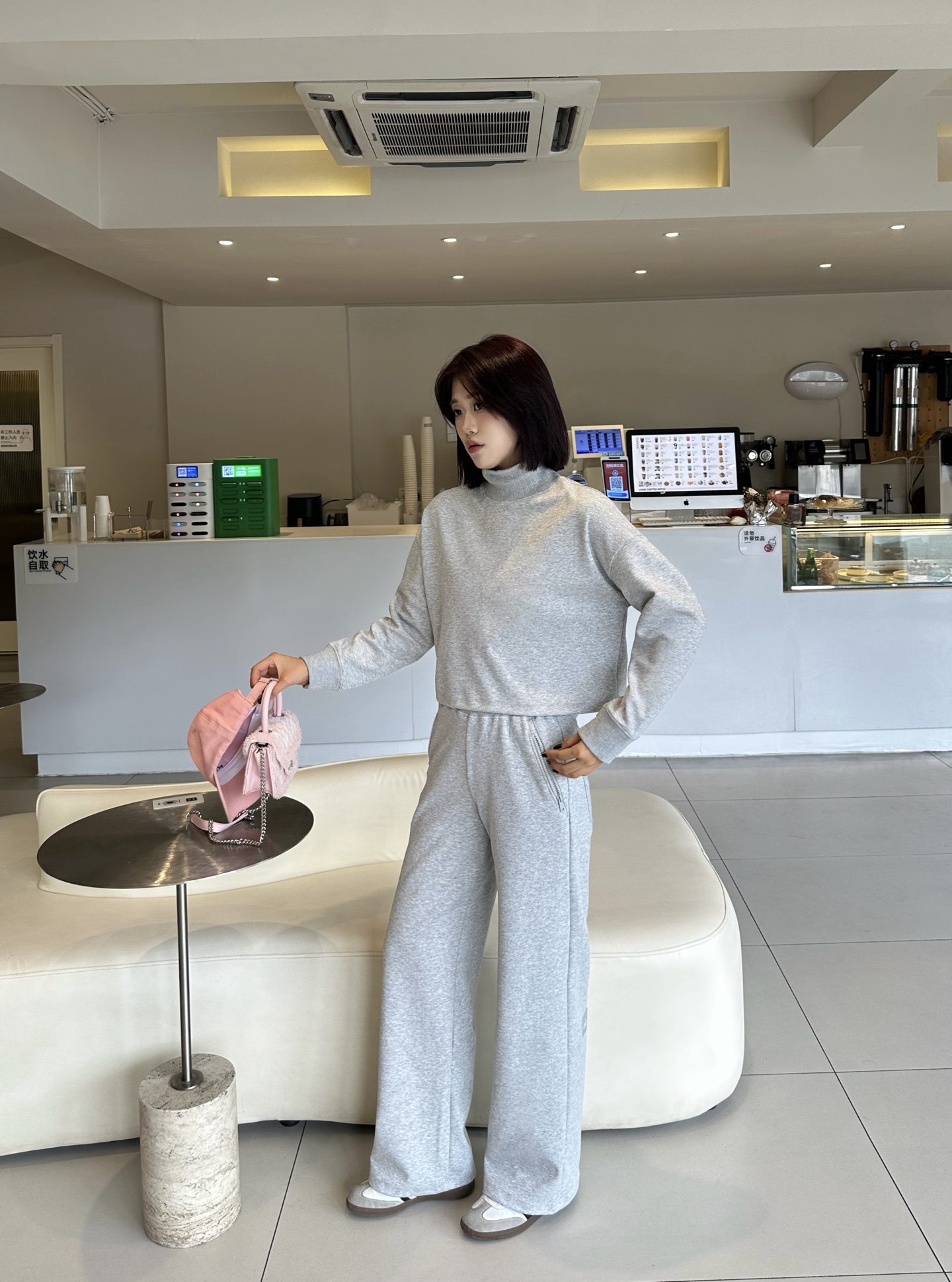 Alo Long sleeve ALO yoga