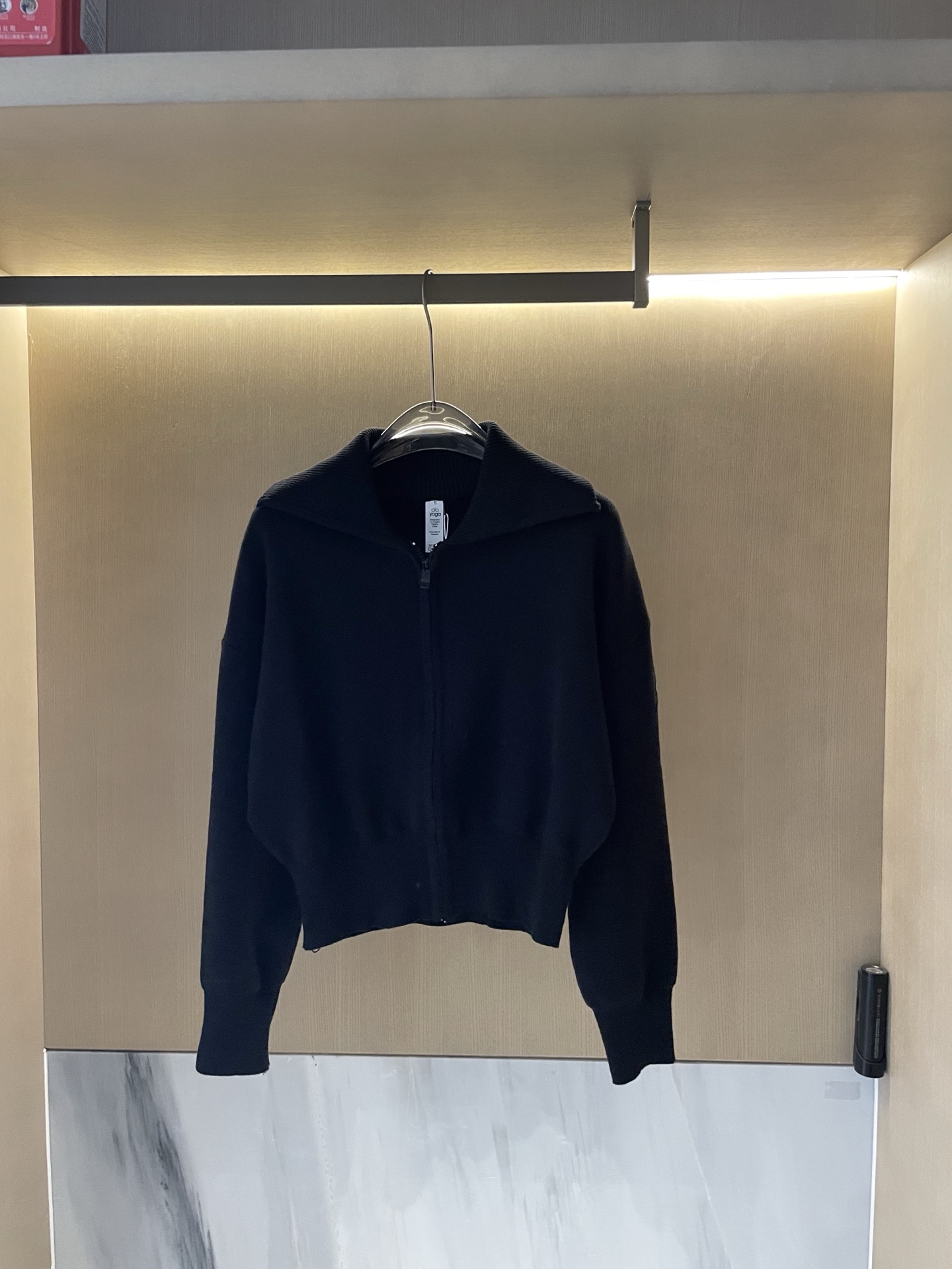 Alo Long sleeve autumn and winter New lapel sweater cardigan multi-color casual and simple V-neck knitted cardigan versatile sweater jacket with high-end temperament yoga