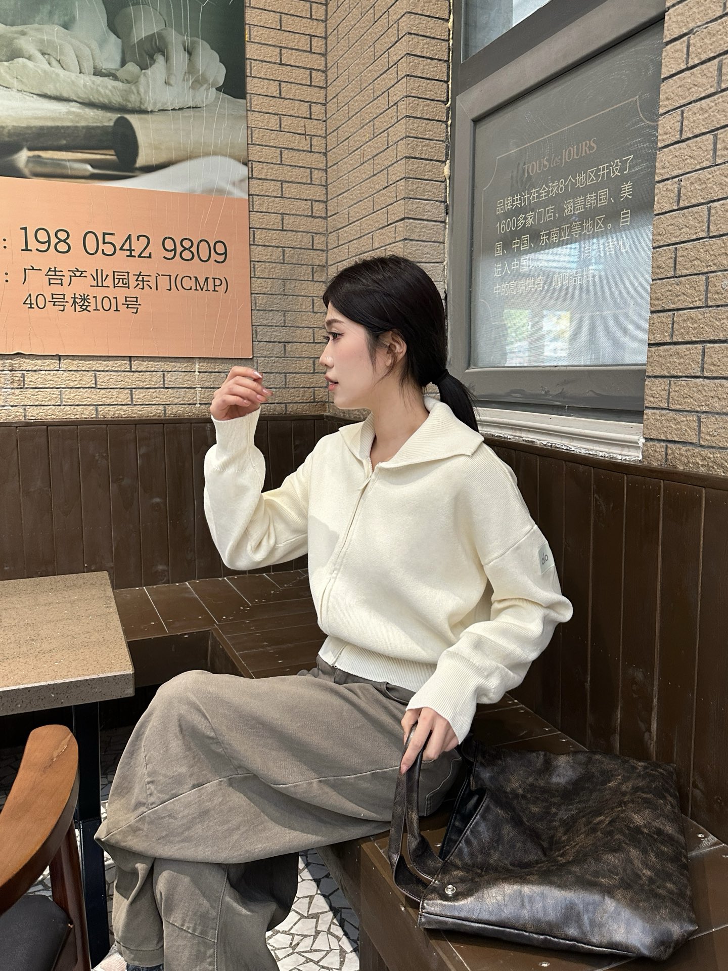 Alo Long sleeve Alo yoga 2025 New V