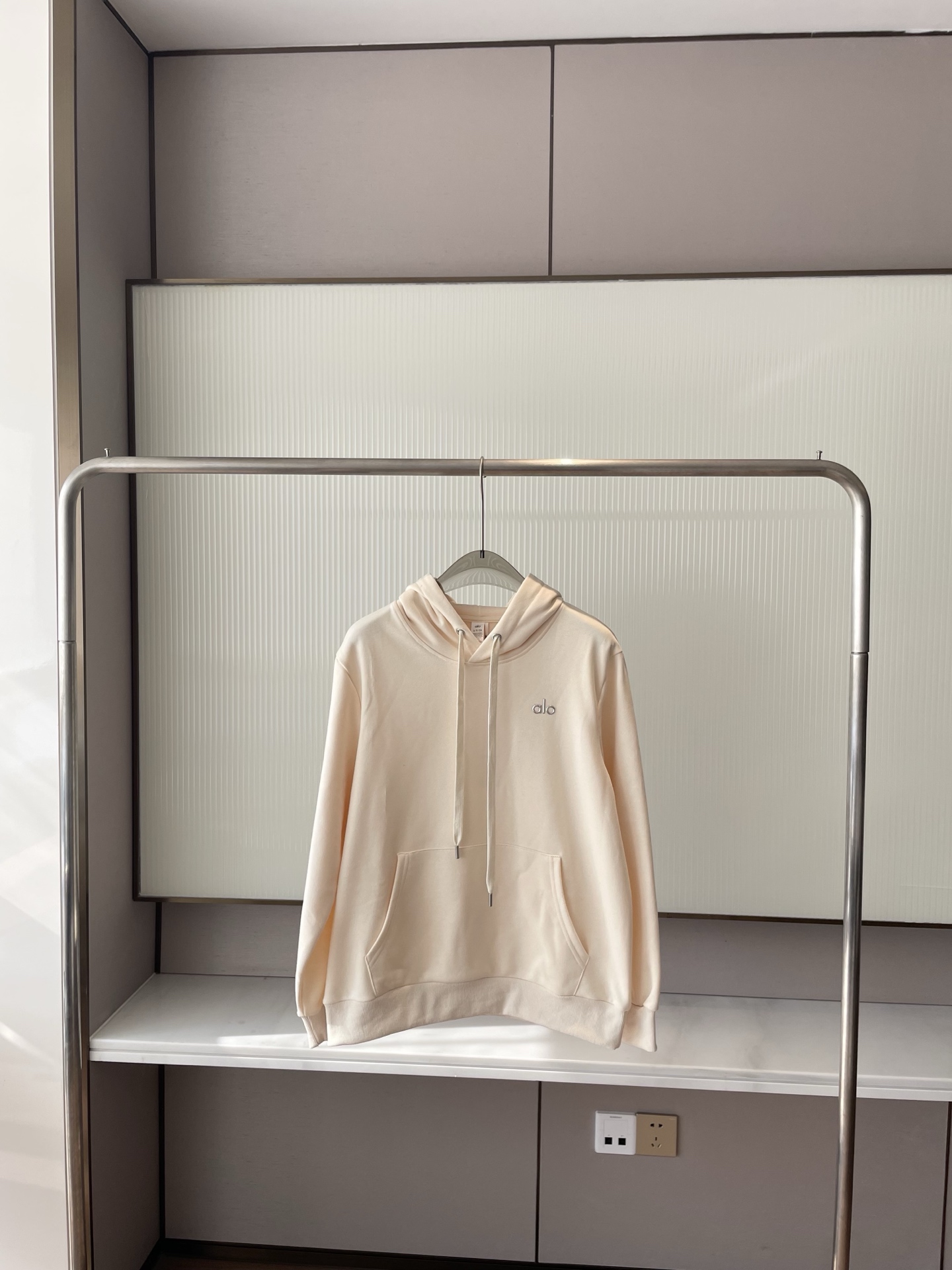 Alo Jacket The six colors are all super pretty and the hottest colors are coming yoga