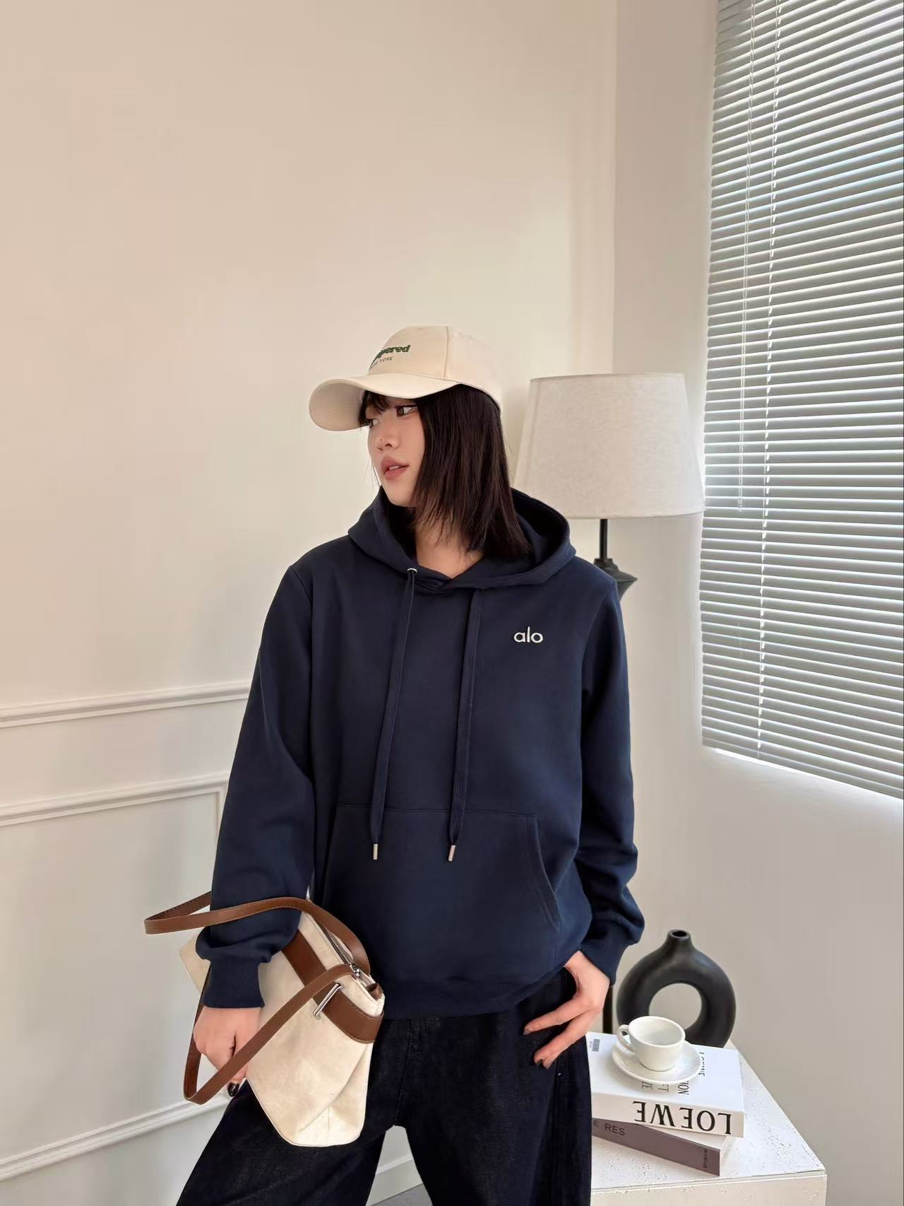 Alo Accolade jacket lounge navy yoga