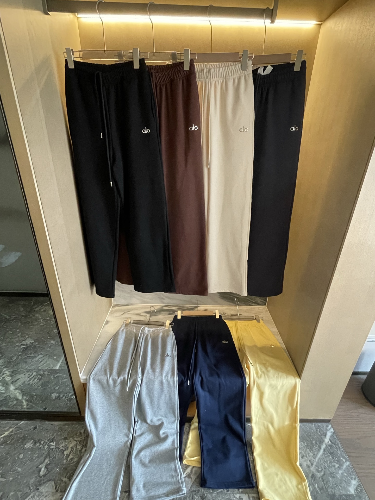 Alo set lounge black yoga