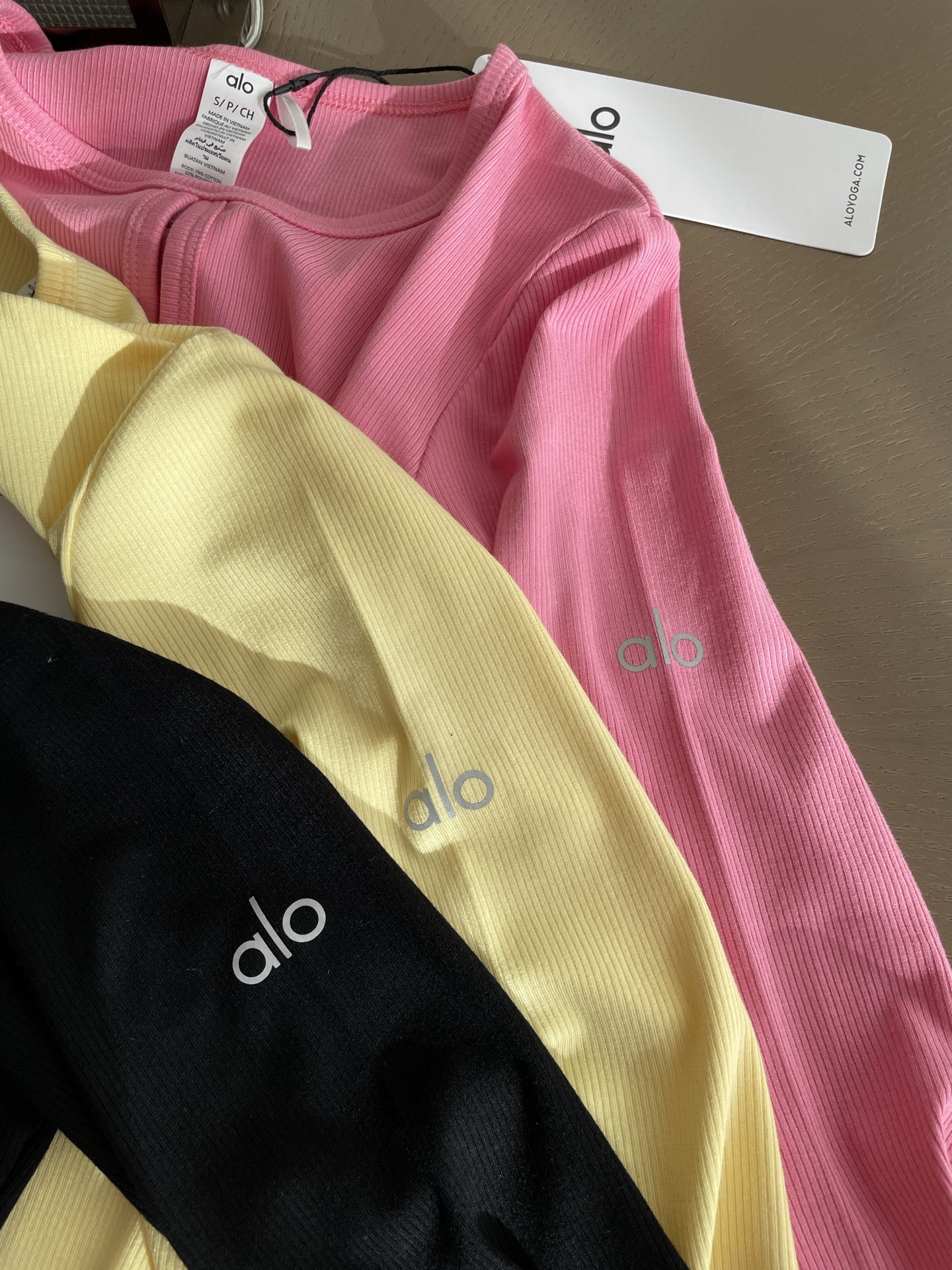 Alo long sleeve everyday pink yoga
