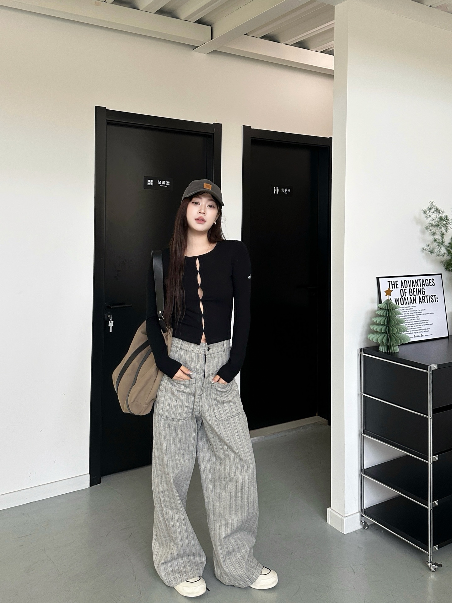 Alo long sleeve everyday black yoga